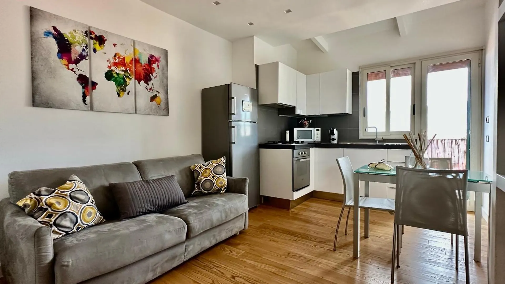 Suite Delicia Apartment - Attico con Terrazza Napoli Italia